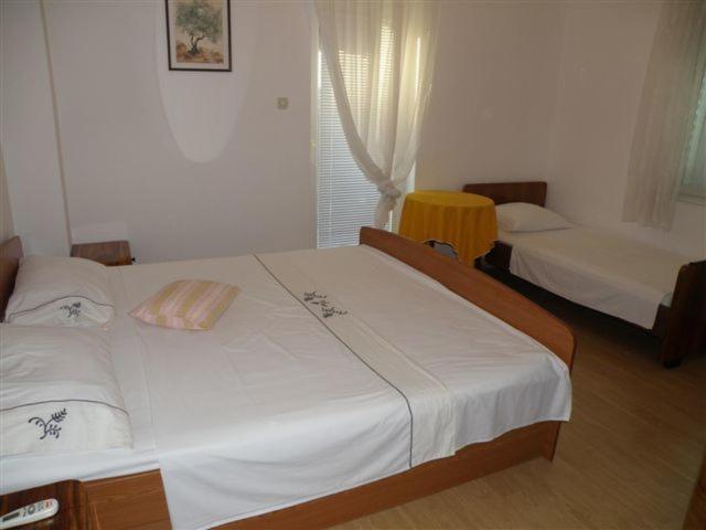 Two-Bedroom Apartment image 3