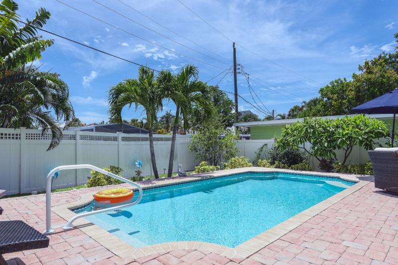 Blue Mermaid on Siesta Key - image 41