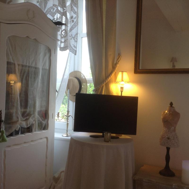 Double Room with Private Bathroom image 4