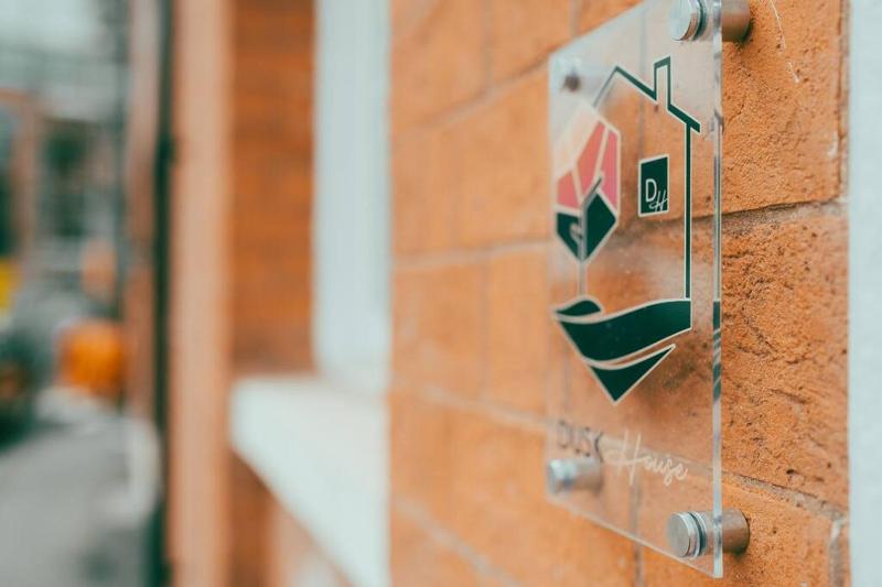 Dawn House - Wyndale Living -Bham JQ 3BR Townhouse - image 17