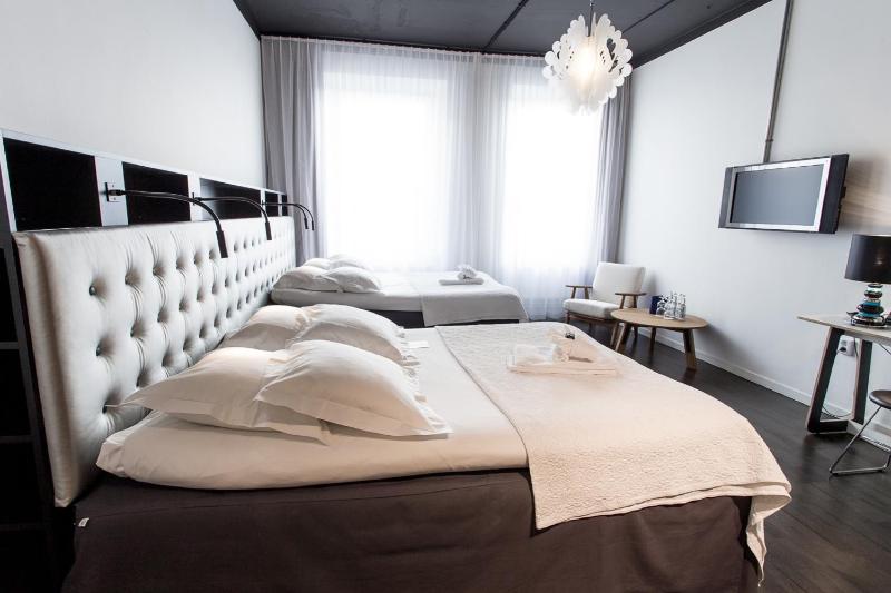 Hotel Flora - image 5