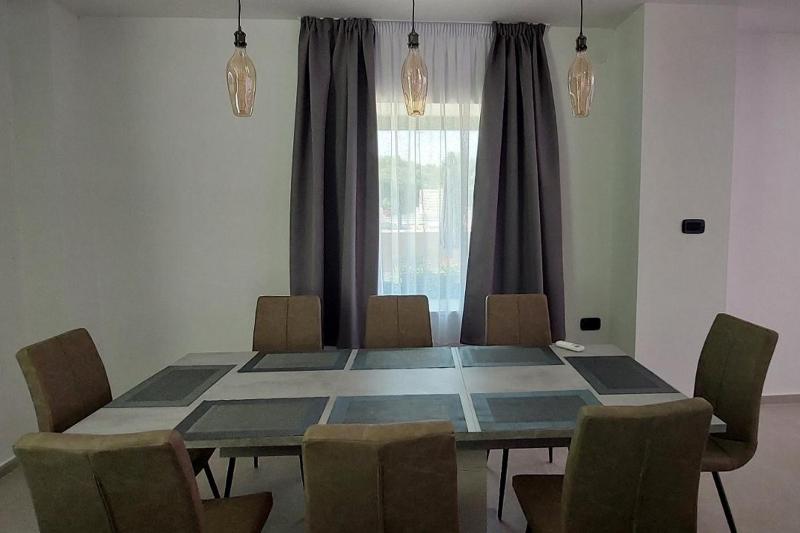 Apartment image 4