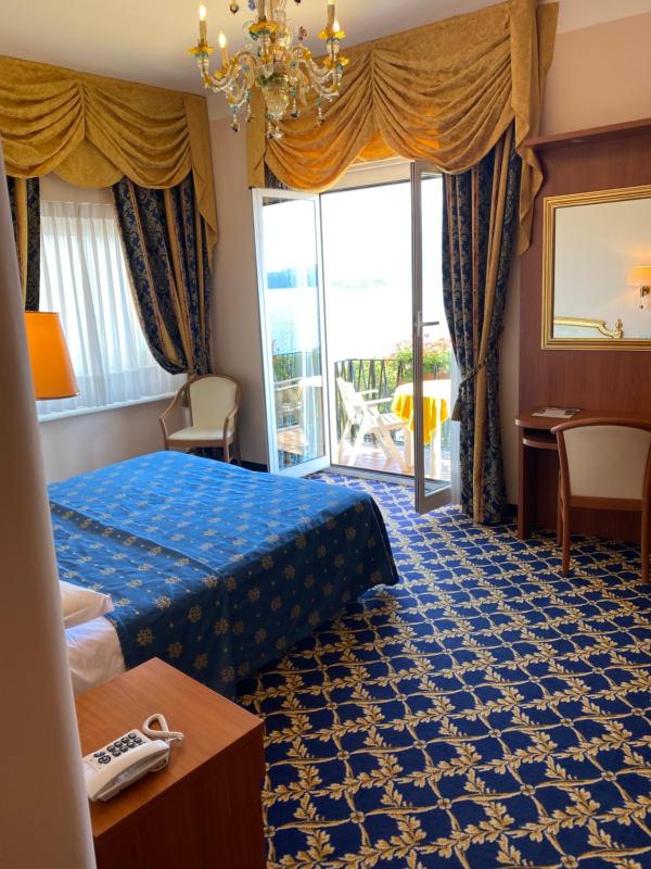 Standard Double Room image 1