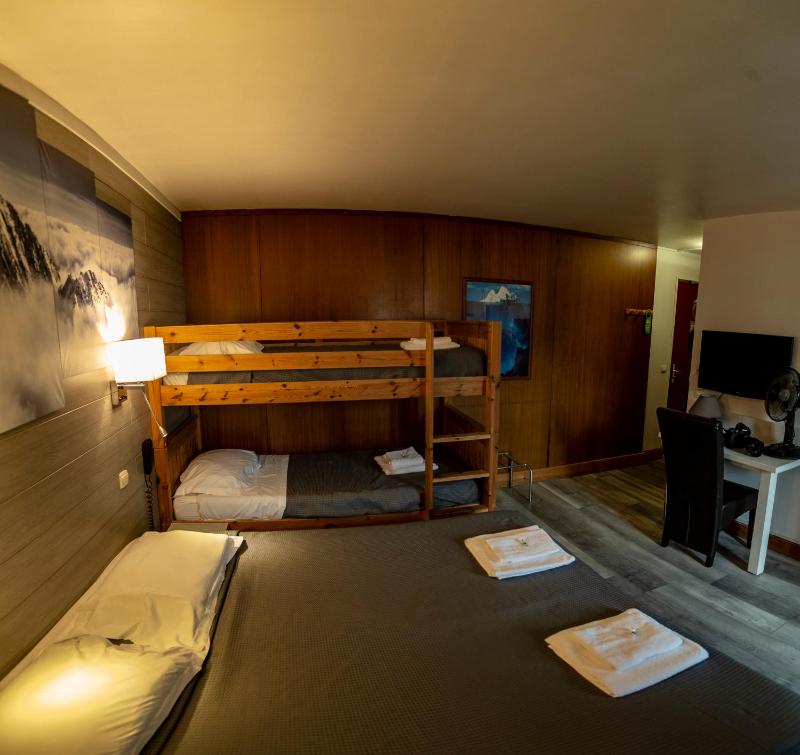 Quadruple Room image 3