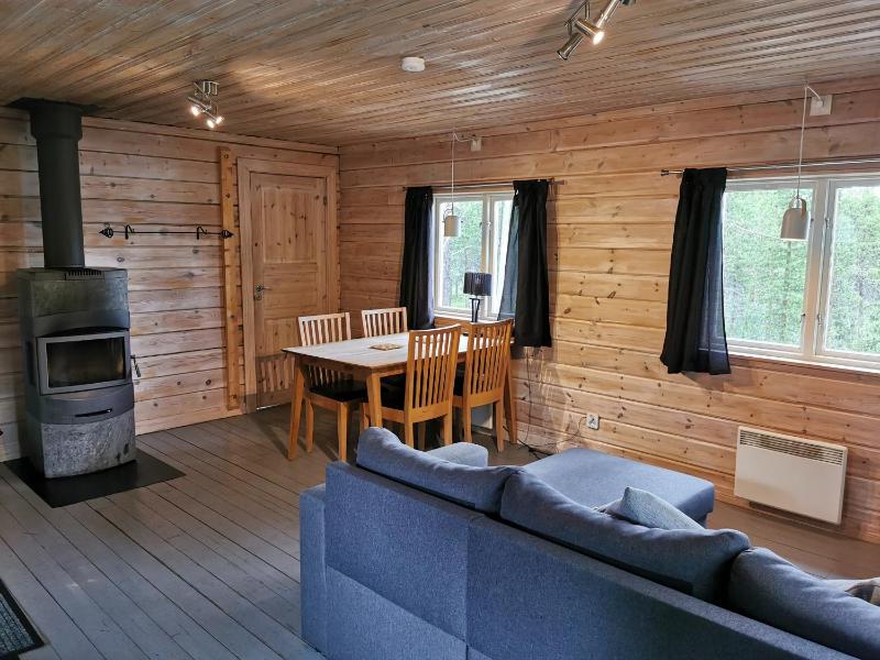 Log Cabin image 4
