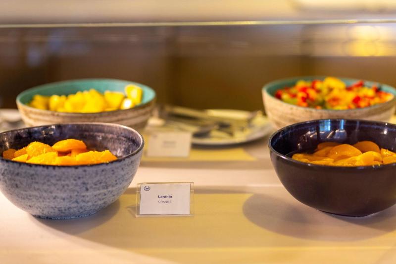 Sheraton Porto Hotel & Spa - image 26