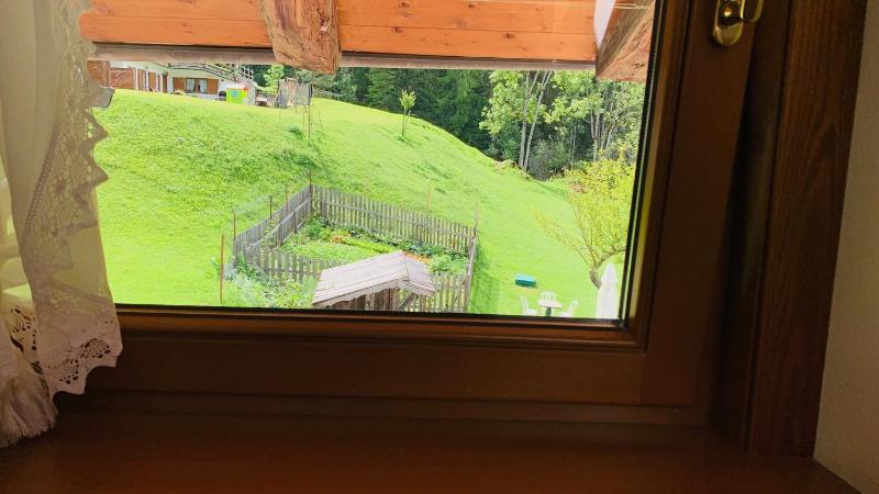 Suite with Garden View image 2