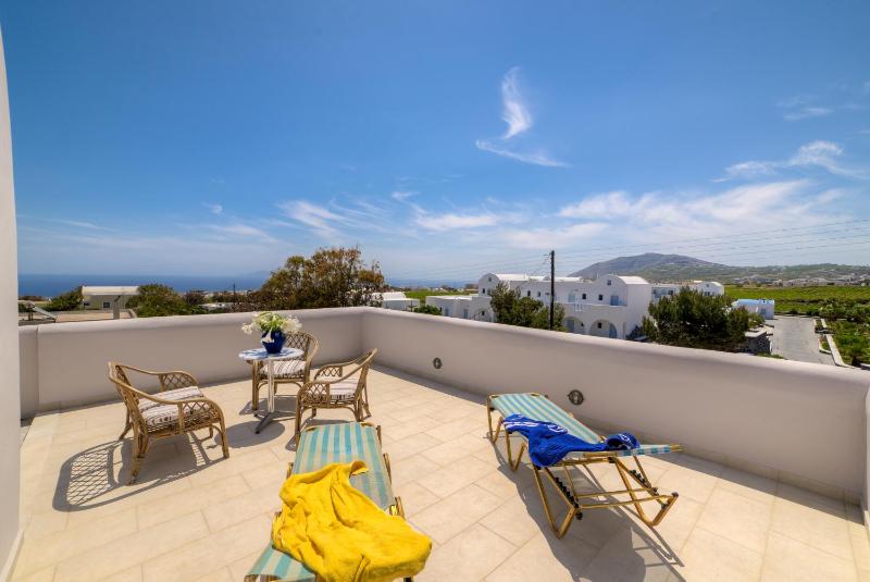 Studio with Sea View image 3