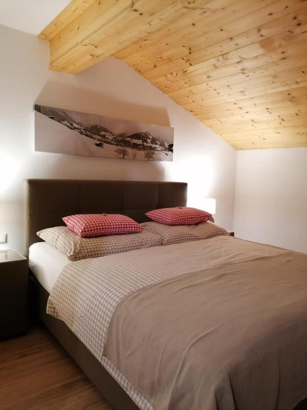 Two-Bedroom Apartment image 4