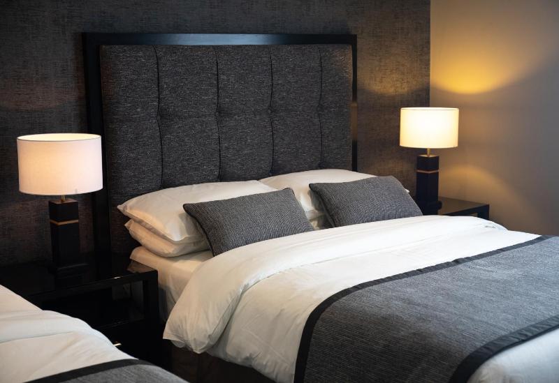 Standard Double or Twin Room image 3
