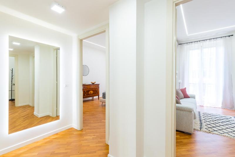 Stanzione Classy Flat at Vomero Central - image 10
