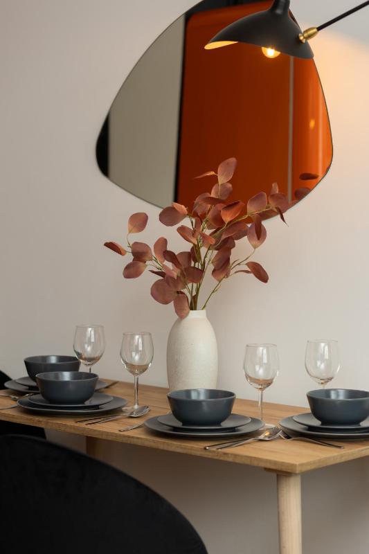 Stylish Apartment Warsaw Downtown by Noclegi Renters - image 15