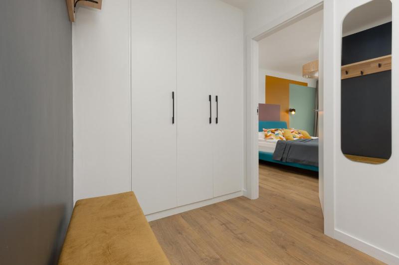 Stylish Apartment Warsaw Downtown by Noclegi Renters - image 2