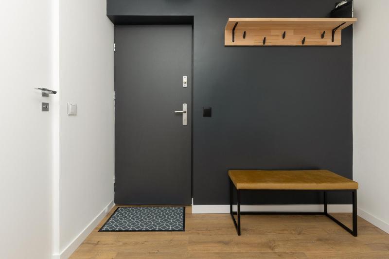 Stylish Apartment Warsaw Downtown by Noclegi Renters - image 5