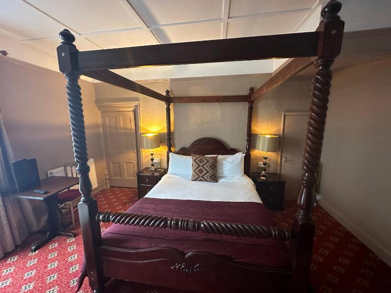 King Room image 2