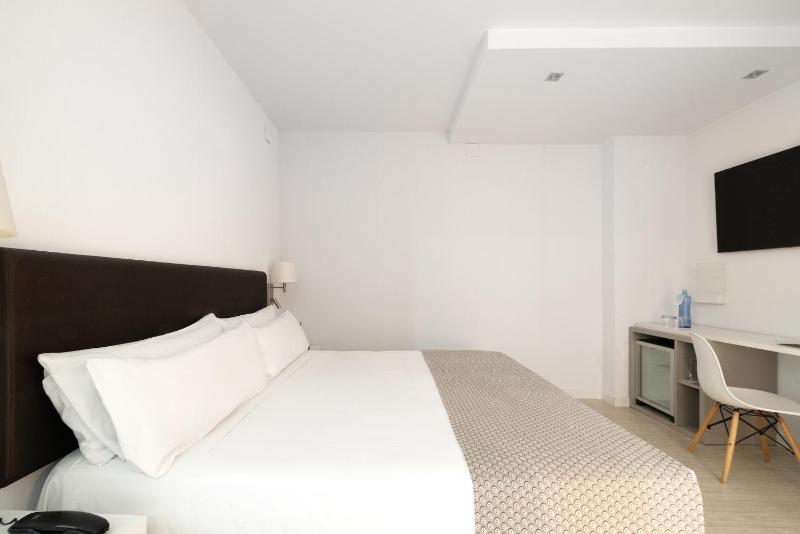 Superior Room image 3