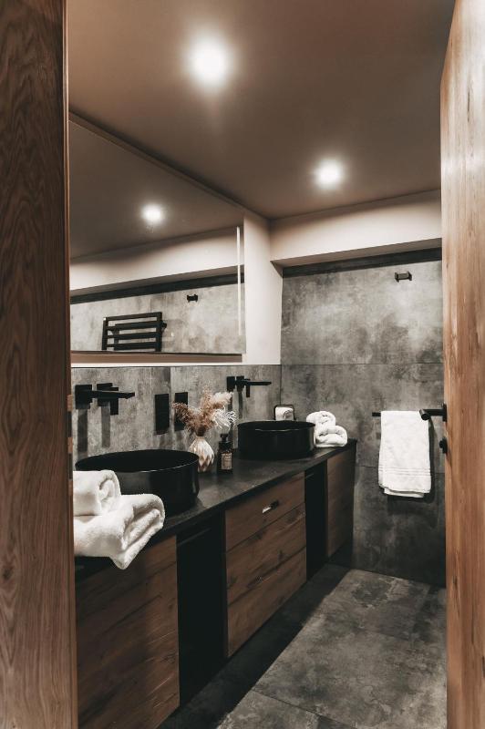 Junior Suite with Sauna image 3