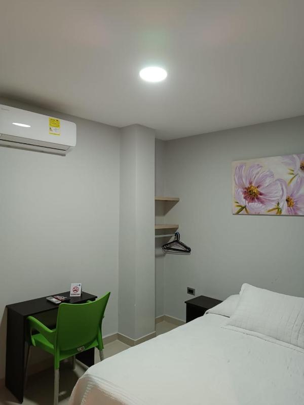 Hotel Prado 53 - image 9