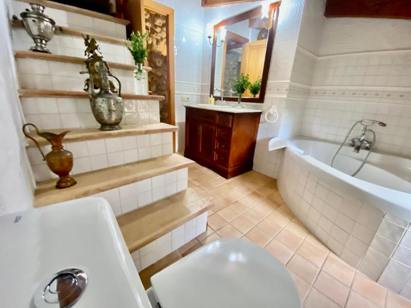 ULLAL - Rural Charm-AGRITOURISM approx 65000 meters PLUS PRIVATE MOUNTAIN villa and Outdoor Adventure Agritourism Apartment EQUIPATED - Private Mountain Path approximately 5 minutes walking from the beach -Ideal for relaxation - image 17