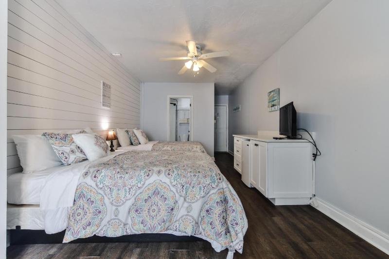 Coastal Life 206 - A 2Nd Floor Studio With 2 Single Beds - image 11