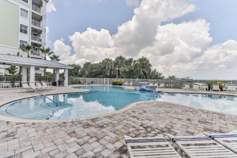 Riverwalk Penthouse With Riverviews - image 12
