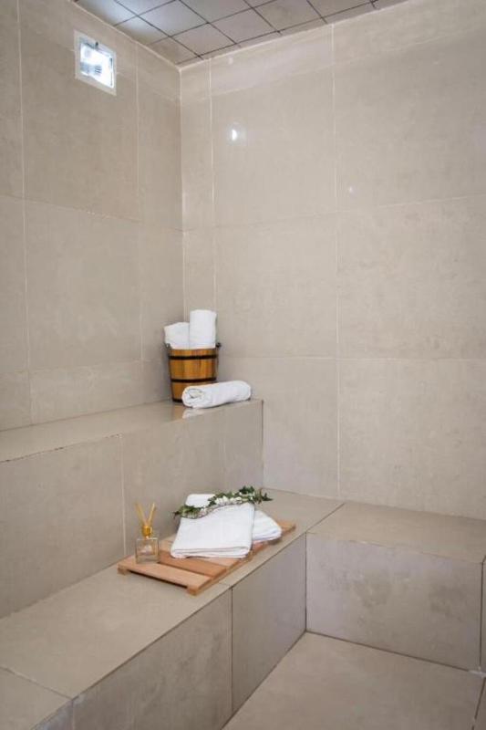 Taiwan Hotel - image 15