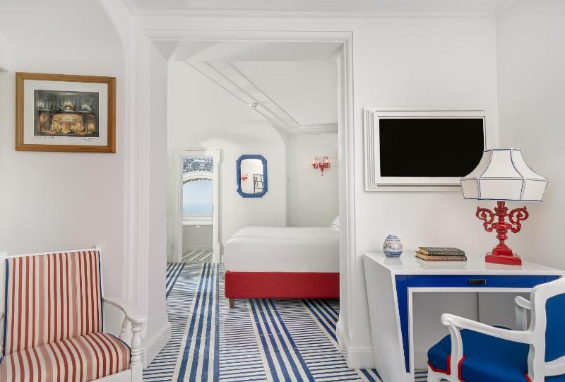 Junior Suite with Sea View image 4
