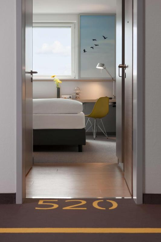 Essential Double or Twin Room image 4