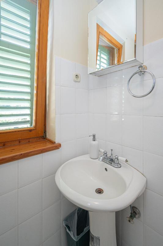 Triple Room image 2