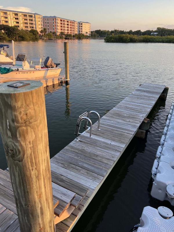 Dolphin Cove Cottage -22 & Pet Friendly! - image 9