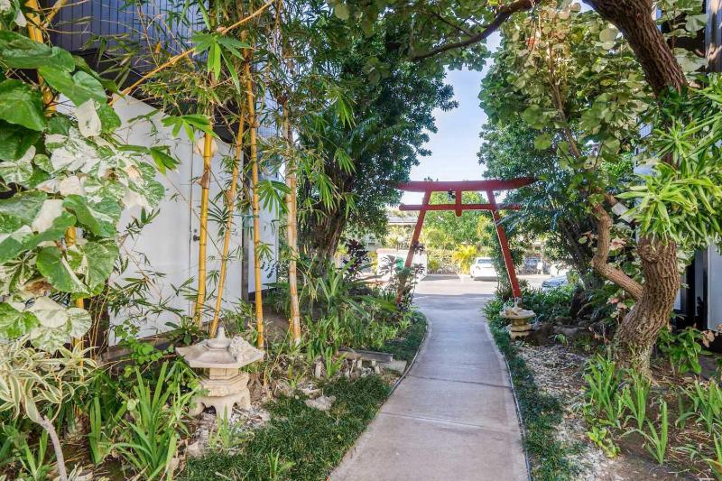 Tropical & Serene Ground Floor - image 15
