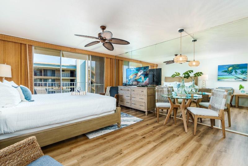 Royal Kahana 702 Studio Condo - image 40