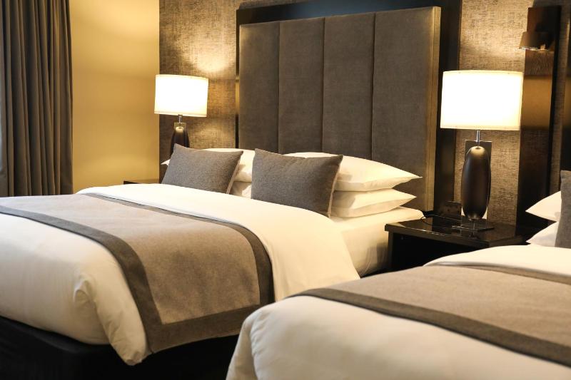 Standard Double or Twin Room image 1