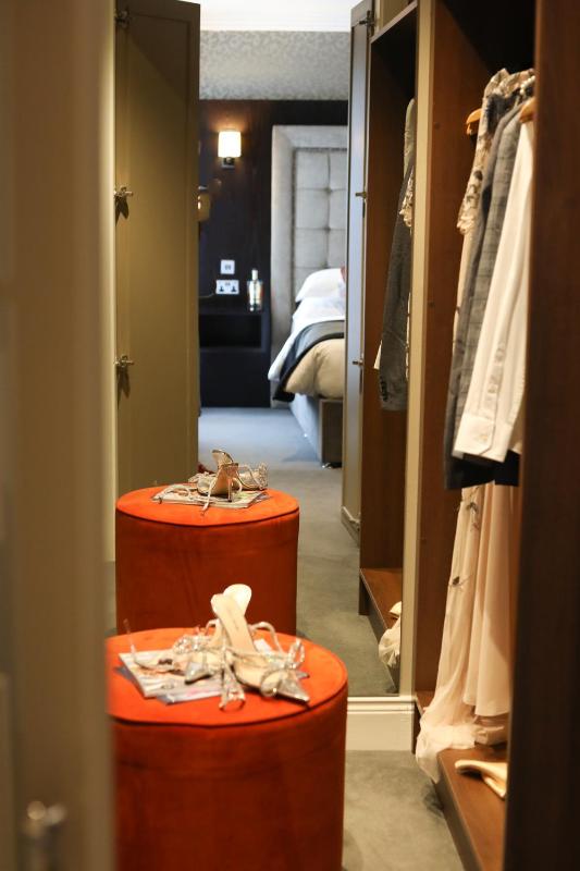 Deluxe Junior Suite image 3