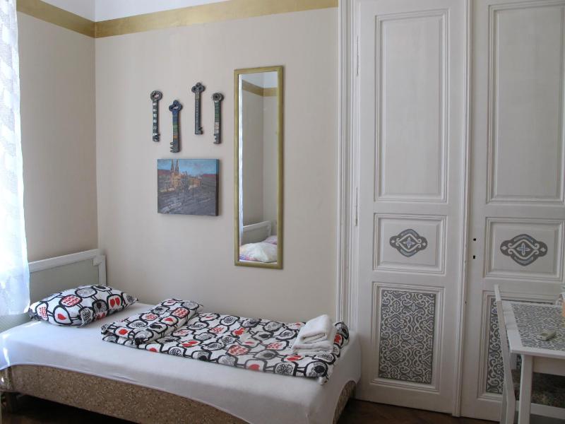 Triple Room image 3