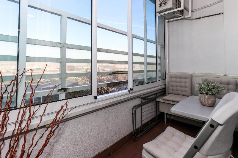 One-Bedroom Apartment image 3