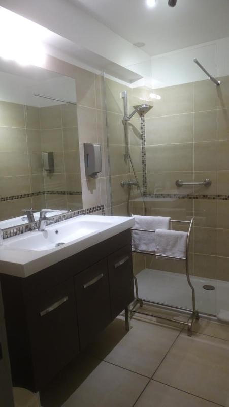 Quadruple Room with Balcony or Terrace image 2