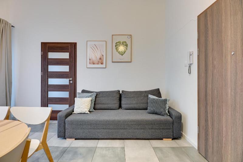 Apartment with Garden View and Parking image 3
