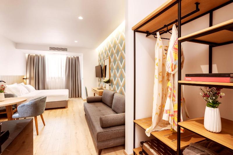 DAYS City Suites Athens - image 10