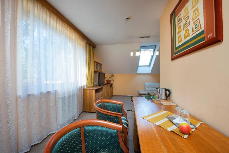 Suite image 2