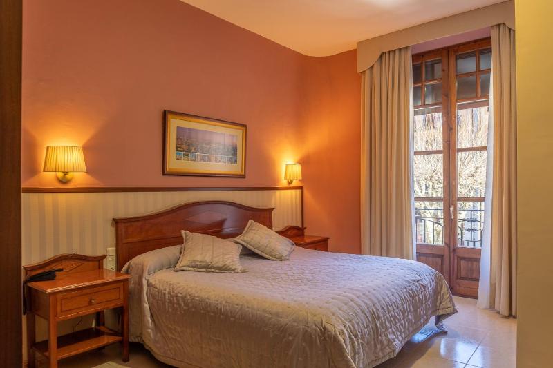 Double Standard Room image 1