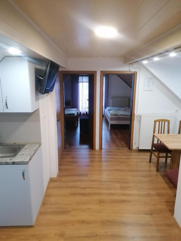 Two-Bedroom Apartment (5 Adults) image 4