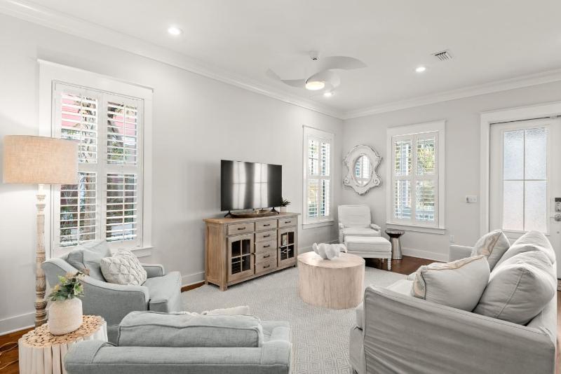 Carefree Cottage - 46 E Seacrest Blvd - image 22