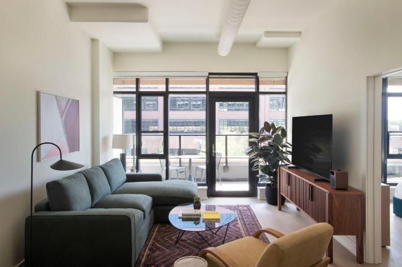 Apartment with Balcony image 4
