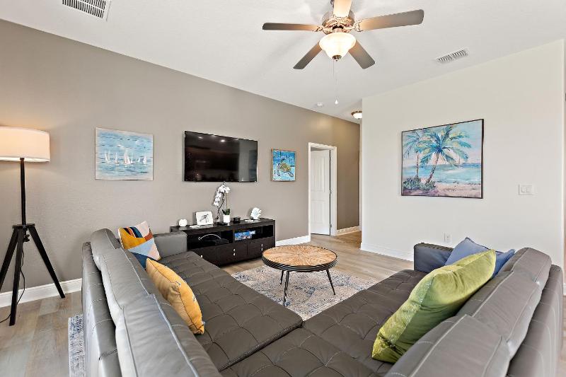 The Haven at Solterra Resort by Shine Villas 523 villa - image 44