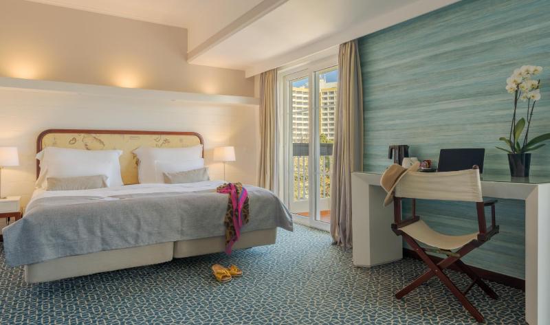 Superior Double or Twin Room image 1