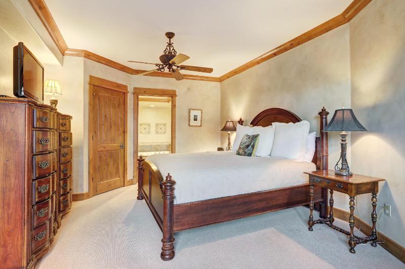 Two-Bedroom Apartment - Settler's Lodge image 4