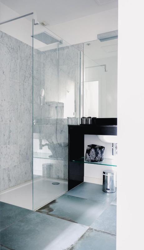 Prestige Double or Twin Room image 3