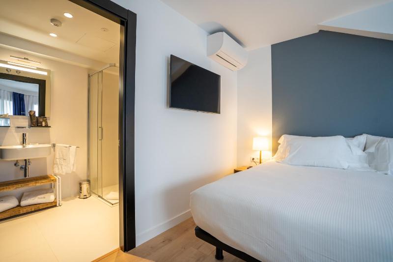 abba Apartments Playa de Gros San Sebastián - image 3