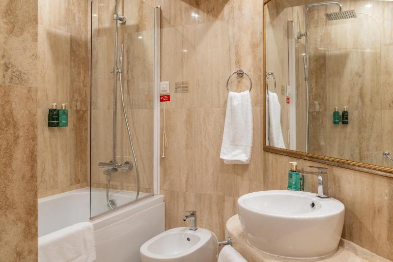 Business Suite image 3